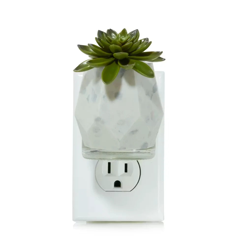 faceted-succulent-scentplug-diffuser-w-light